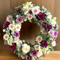 15,000円コース（リース）：器のサイズの目安：約35-40cmリース台：終わりのない形のリースは『永遠に途切れることのない』おまじない