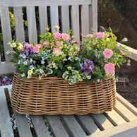 結婚記念日にお花をお届けいたします